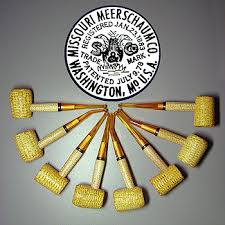 Курительная трубка Missouri Meerschaum Dagner Poker Cob