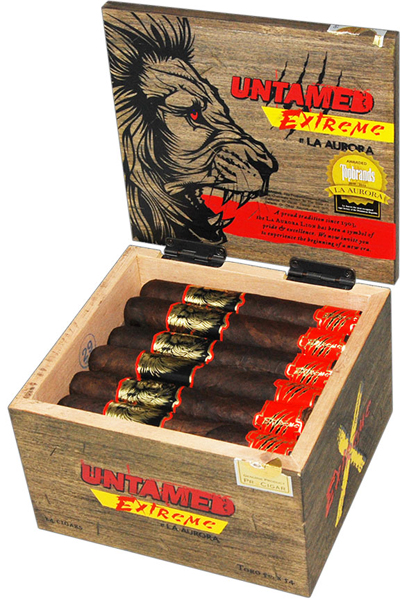Коробка La Aurora Untamed Toro Extreme на 24 сигары