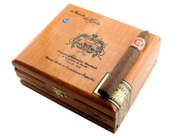 Коробка Arturo Fuente Don Carlos №4 на 25 сигар