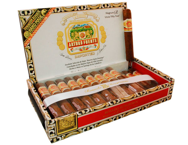 Коробка Arturo Fuente Rosado R 52 на 25 сигар