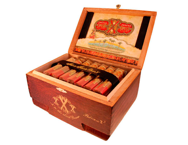 Коробка Arturo Fuente Opus X Belicoso XXX на 42 сигары