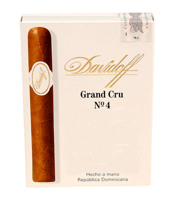 Упаковка Davidoff Grand Cru No 4 на 5 сигар