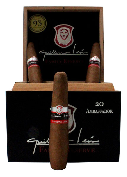 Коробка Guillermo Leon Ambassador на 20 сигар