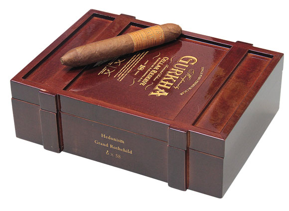 Коробка Gurkha Cellar Reserve Aged 18 years Hedonism Grand Rothchild на 20 сигар