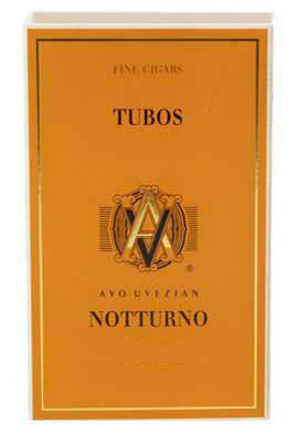 Упаковка AVO XO Notturno Tubos на 4 сигары