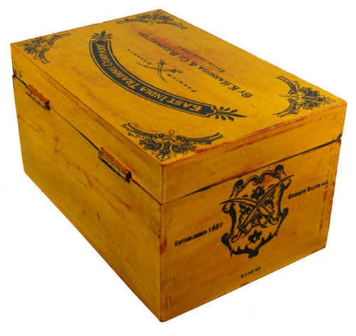 Коробка Gurkha Red Witch Toro на 50 сигар