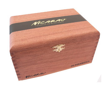 Коробка Nicarao Classico Piramide на 20 сигар