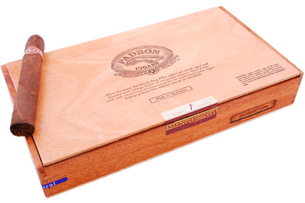 Коробка Padron 7000 на 26 сигар