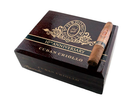 Коробка Perdomo Reserve 10th Anniversary Criollo Figurado на 25 сигар