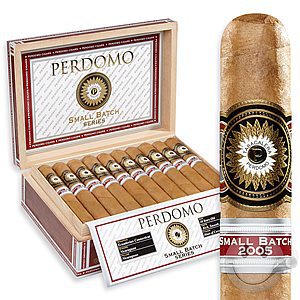 Коробка Perdomo Small Batch Toro Especial Connecticut на 30 сигар
