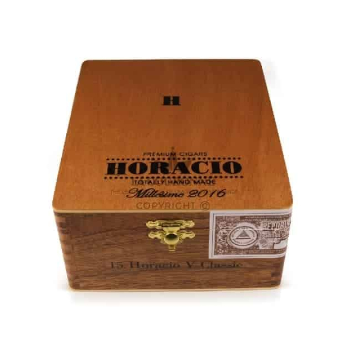 Коробка Horacio V на 15 сигар