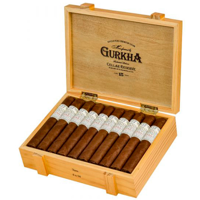 Коробка Gurkha Cellar Reserve 15 Years Toro на 20 сигар