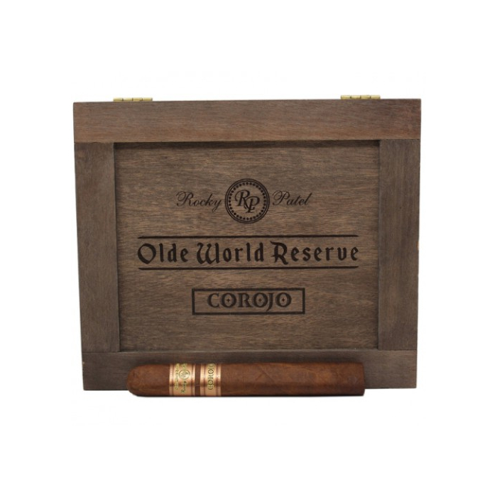 Коробка  Rocky Patel Olde World Reserve Corojo Toro на 20 сигар