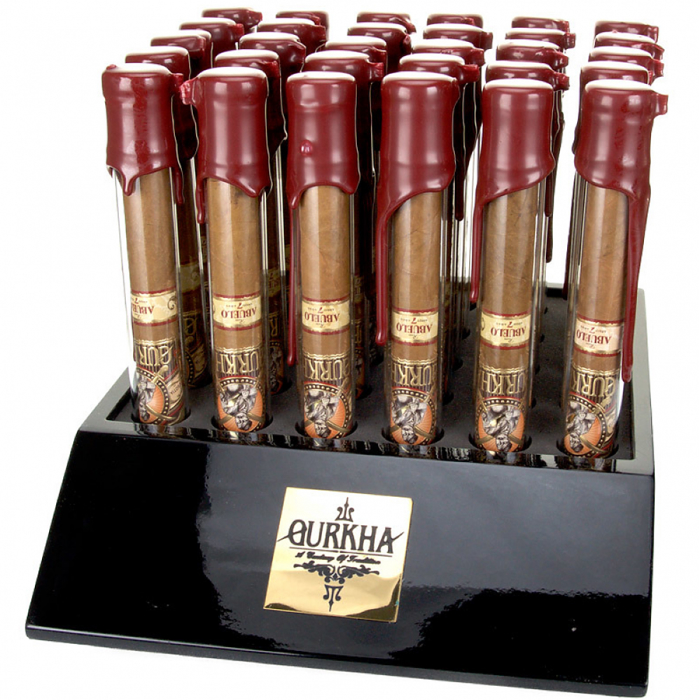 Упаковка Gurkha Private Select Toro Natural Rum Abuelo на 30 сигар