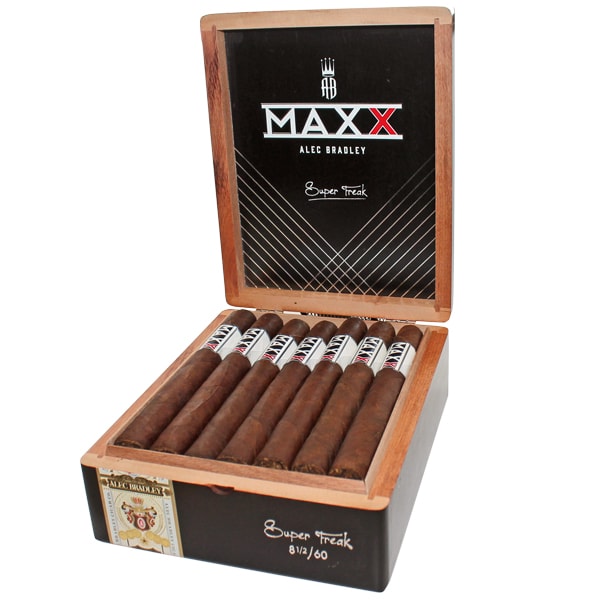 Коробка Alec Bradley MAXX Super Freak на 24 сигары