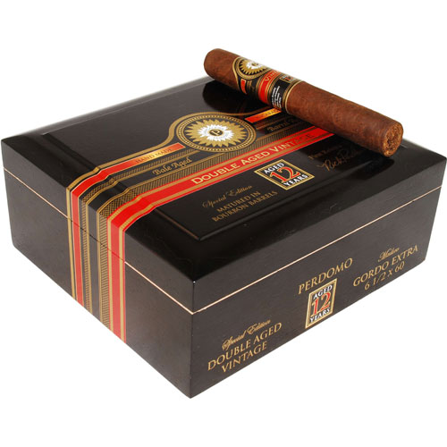 Коробка Perdomo Double Aged 12 Year Vintage Maduro Gordo Extra на 24 сигары