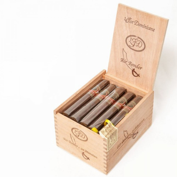 Коробка La Flor Dominicana Air Bender Matatan на 20 сигар