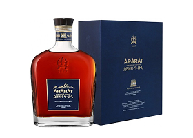 Коньяк Арарат Двин Коллекционный, 0.7 л.