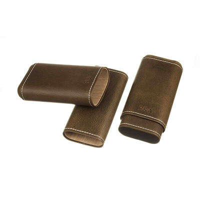 Чехол P&A на 3 сигары Черчилль, натуральная кожа и кедр T1067-Cognac
