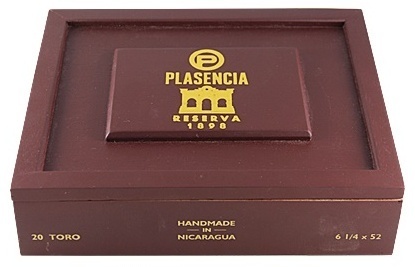 Сигары Plasencia Reserva 1898 Toro