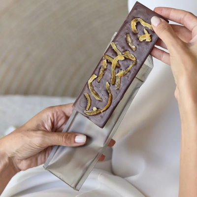 Горький шоколад ChocoMe из какао-бобов Акессон 69%  "AtelieR"  BB108, 60 гр.