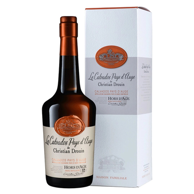 Кальвадос Calvados Pays d'Auge Hors d'Age, 0.7 л.