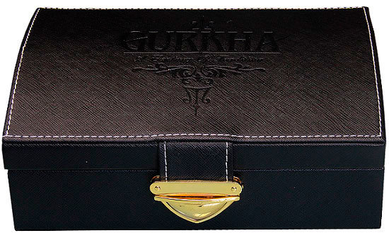 Подарочный набор Подарочный набор сигар Gurkha Royal Challenge Robusto Maduro