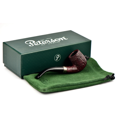 Курительная трубка Peterson Christmas Pipe 2023 SandBlast 65, без фильтра