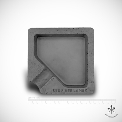 Пепельница Le Petit MONAD - Anthracite Concrete Ashtray (Антрацит)