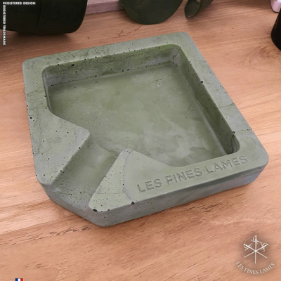 Пепельница Le Petit MONAD - Green Concrete Ashtray (Зеленая)