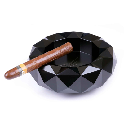Пепельница Colibri Quasar на 6 сигар, Черный лак Royal AT300T1